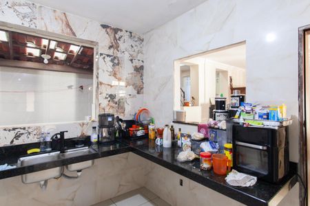 Casa à venda com 440m², 5 quartos e 2 vagasCozinha