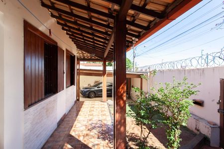 Casa à venda com 440m², 5 quartos e 2 vagasVaranda