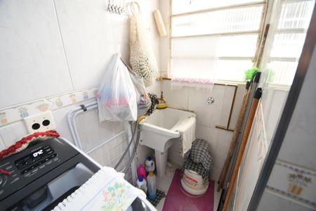 Apartamento à venda com 45m², 2 quartos e 1 vagaÁrea de Serviço