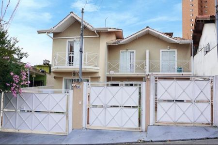 Foto 01 de casa à venda com 2 quartos, 71m² em Vila Polopoli, São Paulo