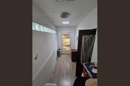 Foto 09 de casa à venda com 2 quartos, 313m² em Jardim Guanabara, Osasco