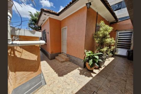 Casa à venda com 313m², 2 quartos e 2 vagas Casa à venda com 313m², 2 quartos e 2 vagasFoto 19