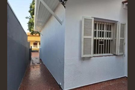 Foto 02 de casa à venda com 3 quartos, 150m² em Vila Campesina, Osasco