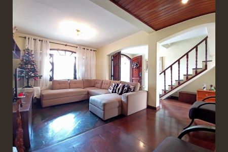 Foto 02 de casa à venda com 2 quartos, 137m² em Cidade das Flores, Osasco