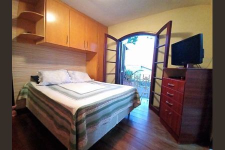 Foto 20 de casa à venda com 2 quartos, 137m² em Cidade das Flores, Osasco