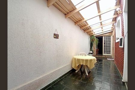 Casa à venda com 137m², 2 quartos e 2 vagas Casa à venda com 137m², 2 quartos e 2 vagasFoto 11