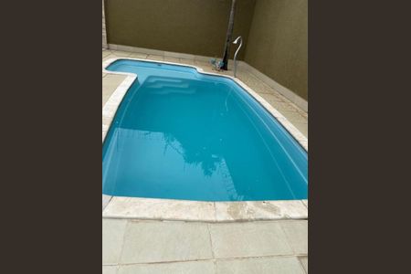 Casa à venda com 476m², 4 quartos e 6 vagasFoto 24