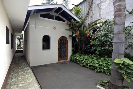 Casa à venda com 359m², 7 quartos e 3 vagas Casa à venda com 359m², 7 quartos e 3 vagasFoto 44