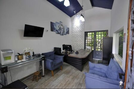 Casa à venda com 359m², 7 quartos e 3 vagas Casa à venda com 359m², 7 quartos e 3 vagasFoto 60