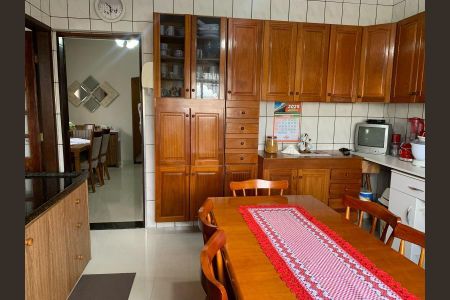 Foto 19 de casa à venda com 6 quartos, 347m² em Veloso, Osasco