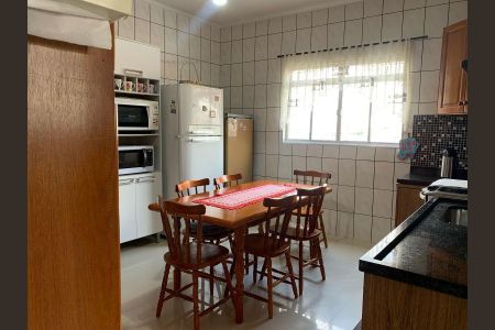 Casa à venda com 347m², 6 quartos e 2 vagasFoto 16