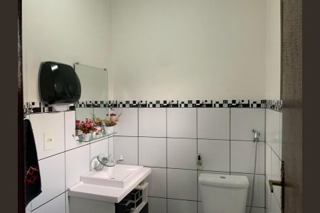 Casa à venda com 347m², 6 quartos e 2 vagasFoto 09