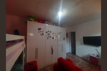 Casa à venda com 200m², 3 quartos e 1 vagaFoto 13