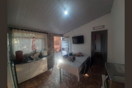Casa à venda com 200m², 3 quartos e 1 vagaFoto 03