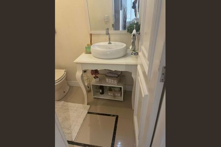 Casa à venda com 360m², 4 quartos e 2 vagas Casa à venda com 360m², 4 quartos e 2 vagasFoto 23