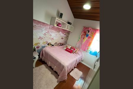 Casa à venda com 360m², 4 quartos e 2 vagas Casa à venda com 360m², 4 quartos e 2 vagasFoto 20