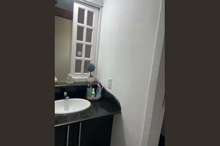 Casa à venda com 360m², 4 quartos e 2 vagas Casa à venda com 360m², 4 quartos e 2 vagasFoto 25