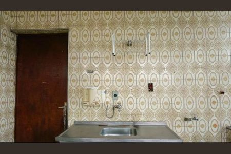 Casa à venda com 220m², 2 quartos e 1 vagaFoto 09