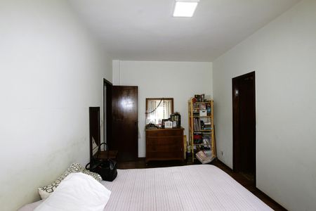 Apartamento à venda com 200m², 4 quartos e 3 vagasQuarto 4 - Suíte