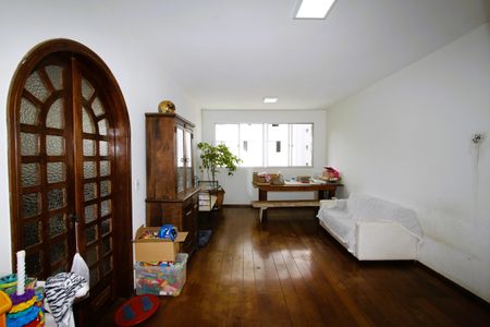 Apartamento à venda com 200m², 4 quartos e 3 vagasSala