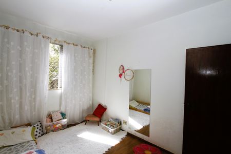 Apartamento à venda com 200m², 4 quartos e 3 vagasQuarto 3