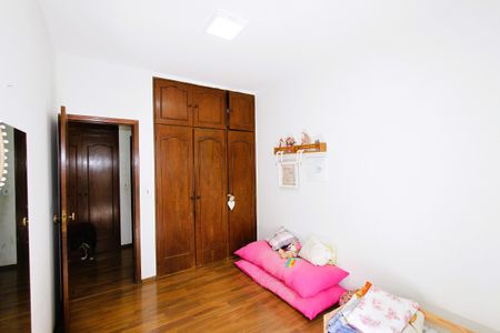 Apartamento à venda com 200m², 4 quartos e 3 vagasQuarto 3