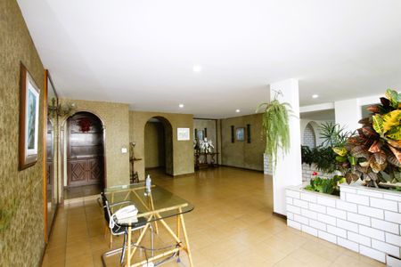 Apartamento à venda com 200m², 4 quartos e 3 vagasHall de entrada