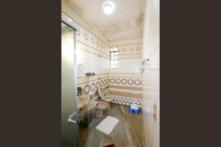 Apartamento à venda com 200m², 4 quartos e 3 vagasBanheiro Social