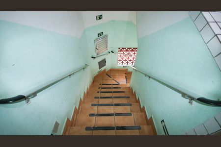 Apartamento para alugar com 44m², 1 quarto e 1 vagaEscada