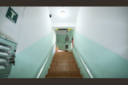 Apartamento para alugar com 44m², 1 quarto e 1 vagaEscada