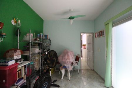 Casa de condomínio para alugar com 242m², 4 quartos e 1 vagaSuíte 2