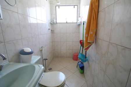 Casa de condomínio para alugar com 242m², 4 quartos e 1 vagaBanheiro da suíte 3