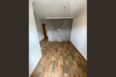 Foto 13 de casa à venda com 2 quartos, 88m² em Cidade São Francisco, São Paulo