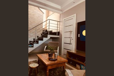 Foto 12 de casa à venda com 3 quartos, 160m² em Santo Antônio, Osasco