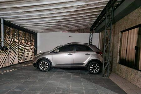 Casa à venda com 260m², 4 quartos e 6 vagas Casa à venda com 260m², 4 quartos e 6 vagasFoto 22