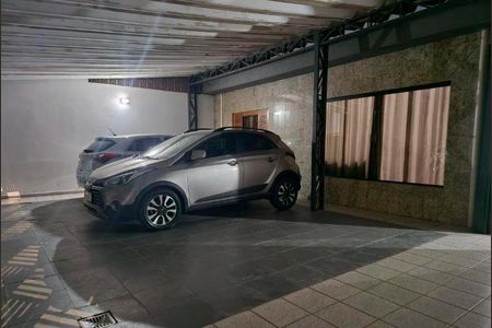 Casa à venda com 260m², 4 quartos e 6 vagas Casa à venda com 260m², 4 quartos e 6 vagasFoto 27