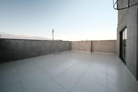 Apartamento à venda com 80m², 2 quartos e sem vagaÁrea comum