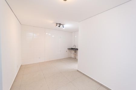 Apartamento para alugar com 61m², 2 quartos e sem vagaSala/Cozinha
