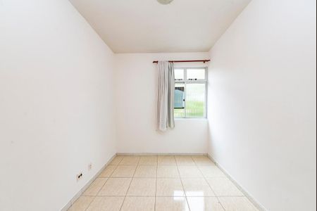 Quarto 1 de apartamento para alugar com 2 quartos, 72m² em João Pinheiro, Belo Horizonte