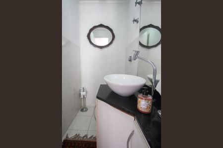 Apartamento à venda com 83m², 2 quartos e 2 vagasLavabo