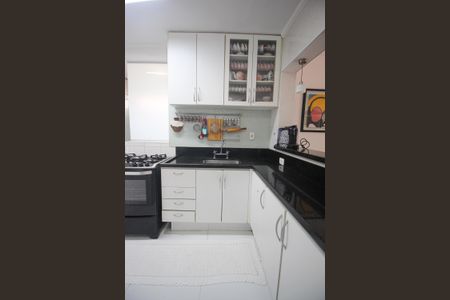 Apartamento à venda com 83m², 2 quartos e 2 vagasCozinha