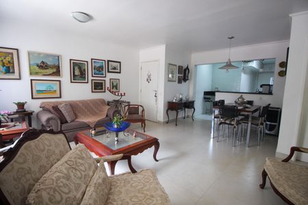 Sala de apartamento à venda com 2 quartos, 83m² em Indianópolis, São Paulo