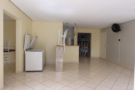 Apartamento à venda com 75m², 3 quartos e 1 vagaÁrea comum - Salão de festas