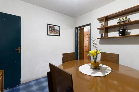 Casa para alugar com 150m², 3 quartos e 2 vagas Casa para alugar com 150m², 3 quartos e 2 vagasCopa