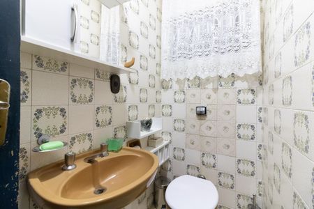 Casa para alugar com 150m², 3 quartos e 2 vagas Casa para alugar com 150m², 3 quartos e 2 vagasBanheiro 2