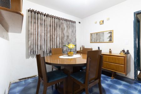 Casa para alugar com 150m², 3 quartos e 2 vagas Casa para alugar com 150m², 3 quartos e 2 vagasCopa