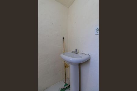 Casa para alugar com 46m², 1 quarto e 1 vaga Casa para alugar com 46m², 1 quarto e 1 vagaBanheiro