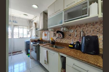 Apartamento à venda com 71m², 2 quartos e 1 vaga Apartamento à venda com 71m², 2 quartos e 1 vagaCozinha