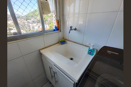 Apartamento à venda com 71m², 2 quartos e 1 vaga Apartamento à venda com 71m², 2 quartos e 1 vagaÁrea de Serviço