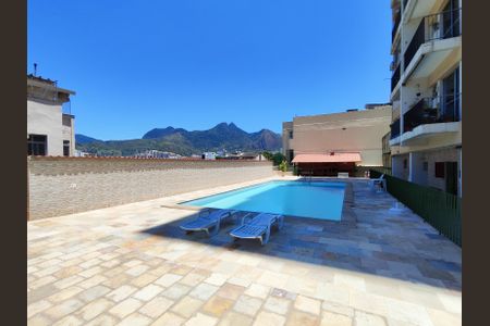 Apartamento à venda com 71m², 2 quartos e 1 vaga Apartamento à venda com 71m², 2 quartos e 1 vagaÁrea comum - Piscina